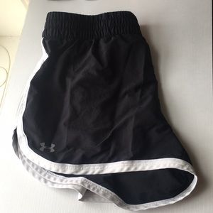 Black under armour shorts
